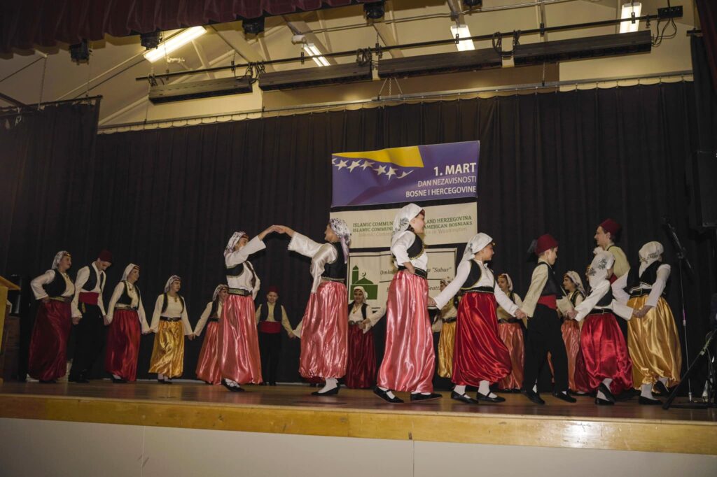 330344292_1618264688620957_3227893325292140754_n